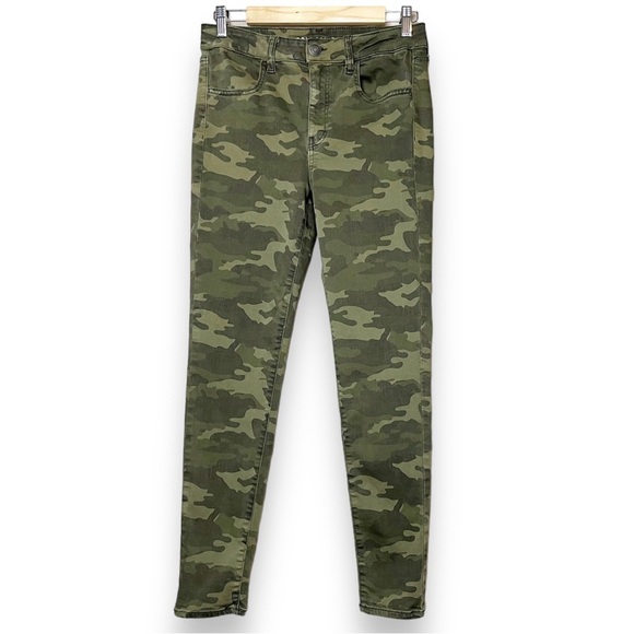 American Eagle Outfitters Denim - American Eagle High Rise Jegging 8 skinny jeans green camo camouflage pants
